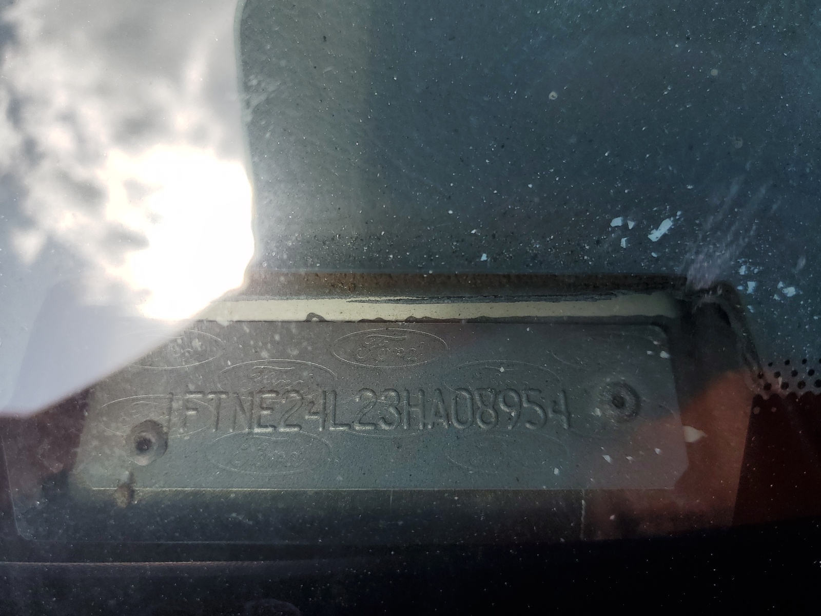 1FTNE24L23HA08954 2003 Ford Econoline E250 Van