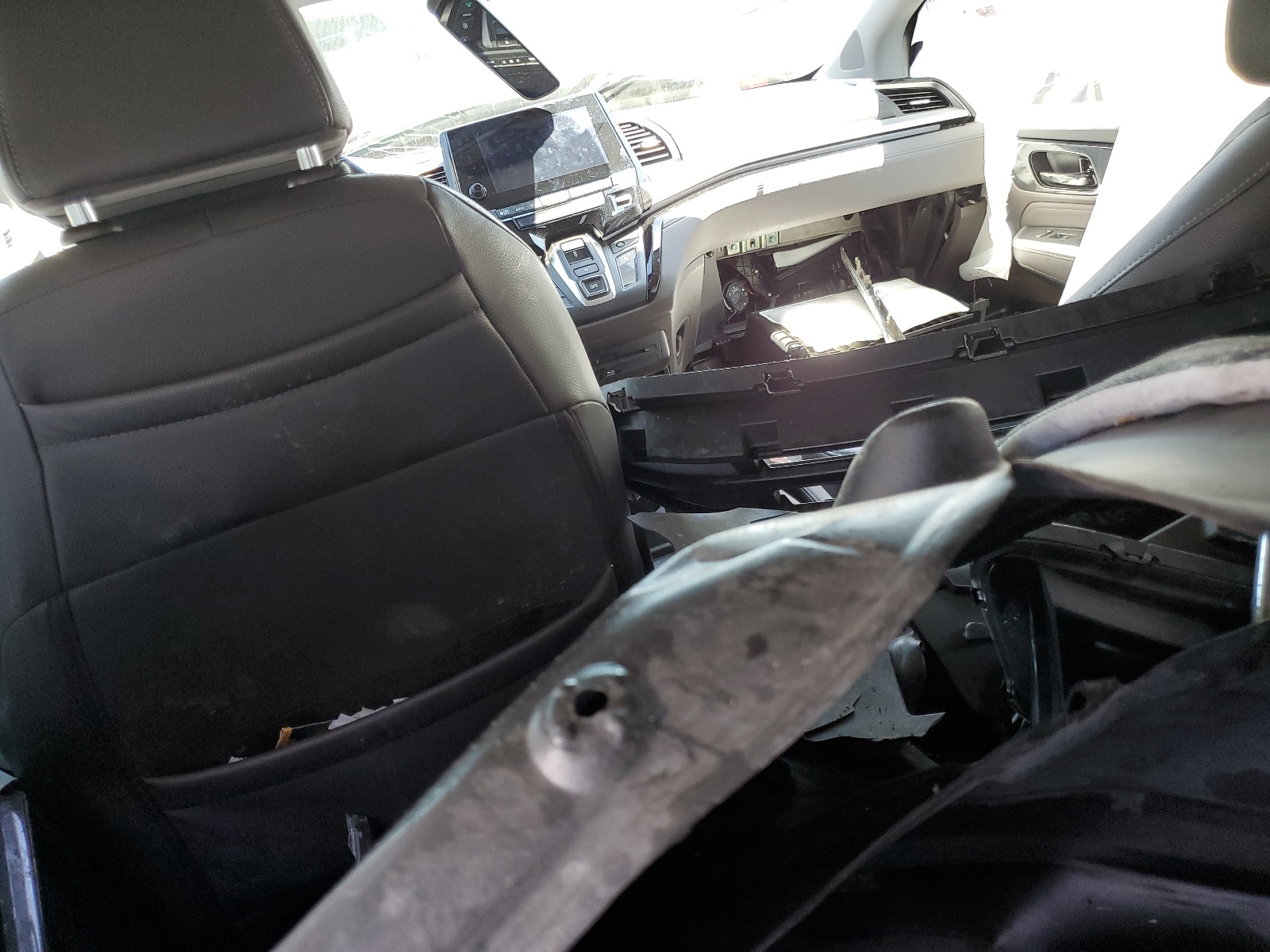 5FNRL6H86NB019995 2022 Honda Odyssey Touring