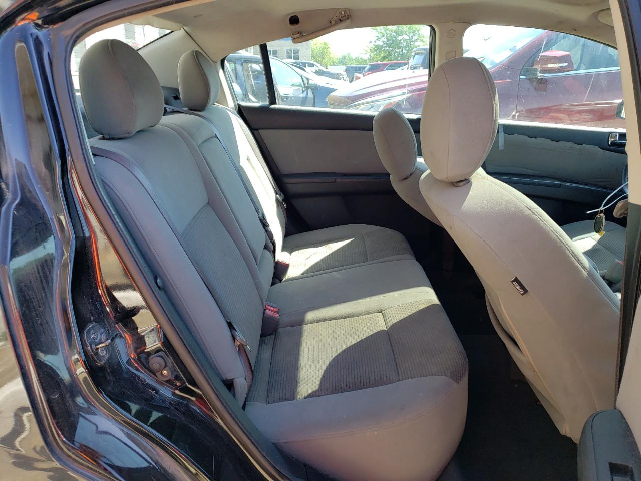 2012 Nissan Sentra - Image 10