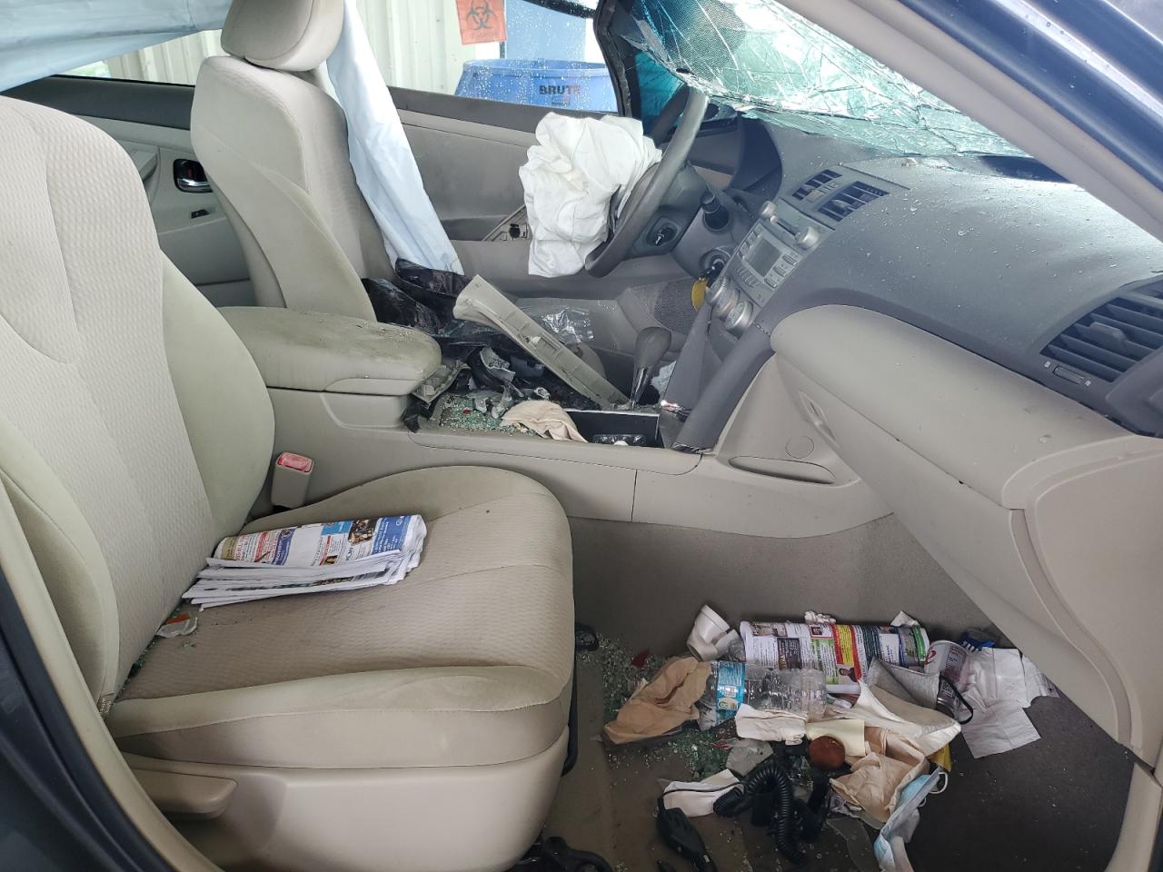2011 Toyota Camry - Image 7