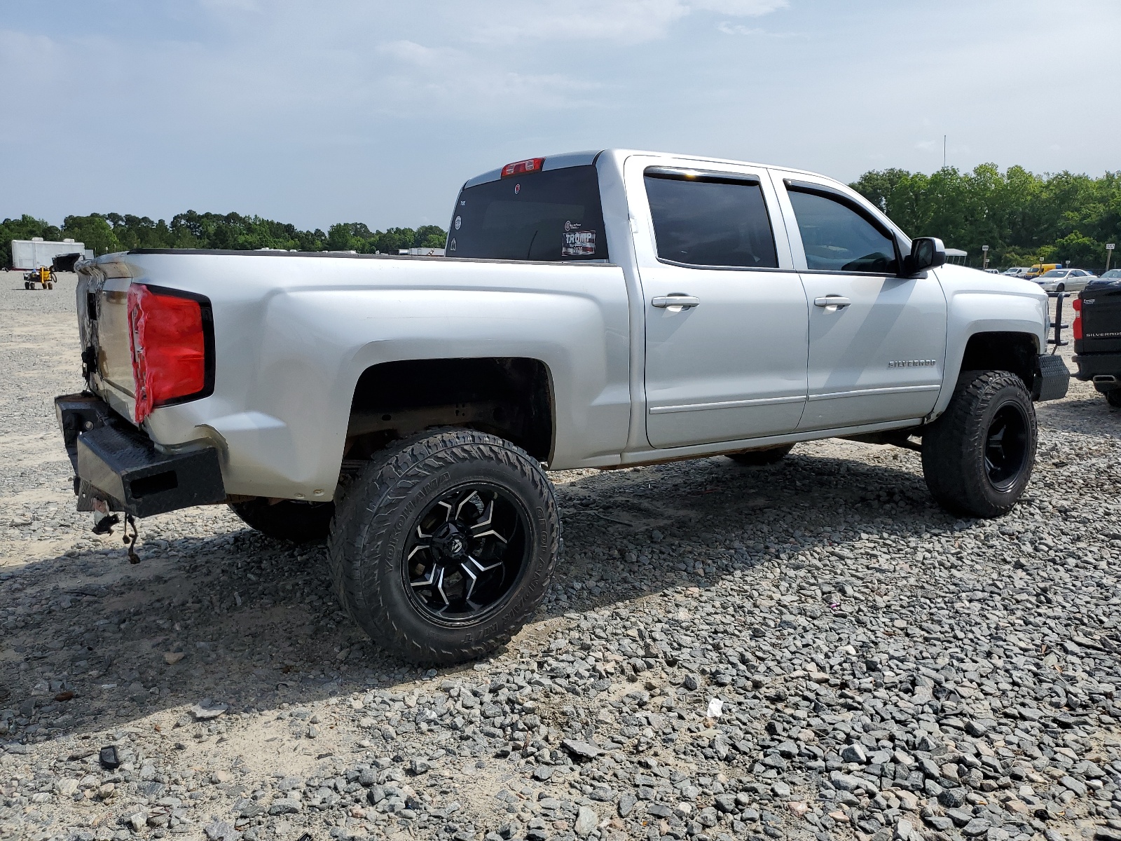 2016 Chevrolet Silverado K1500 Lt vin: 3GCUKREC5GG194436