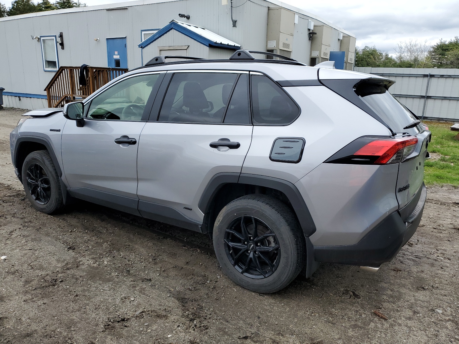 2020 Toyota Rav4 Xle vin: JTMRWRFV5LD045459