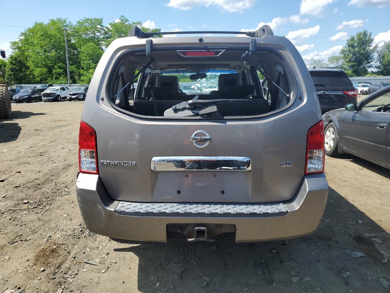 2006 Nissan Pathfinder Le VIN: 5N1AR18W06C677724 Lot: 56641204