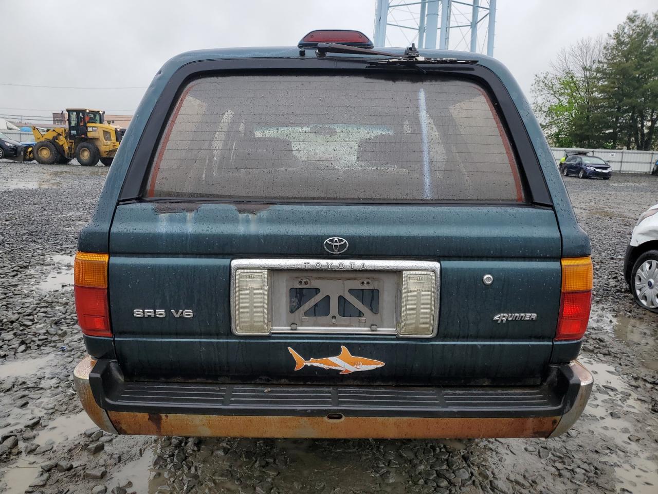 1995 Toyota 4Runner - Image 6