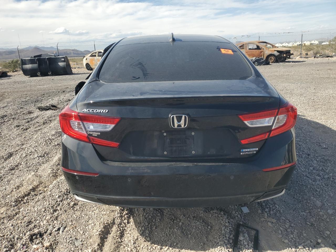 2018 Honda Accord Touring Hybrid VIN: 1HGCV3F90JA002141 Lot: 56128674