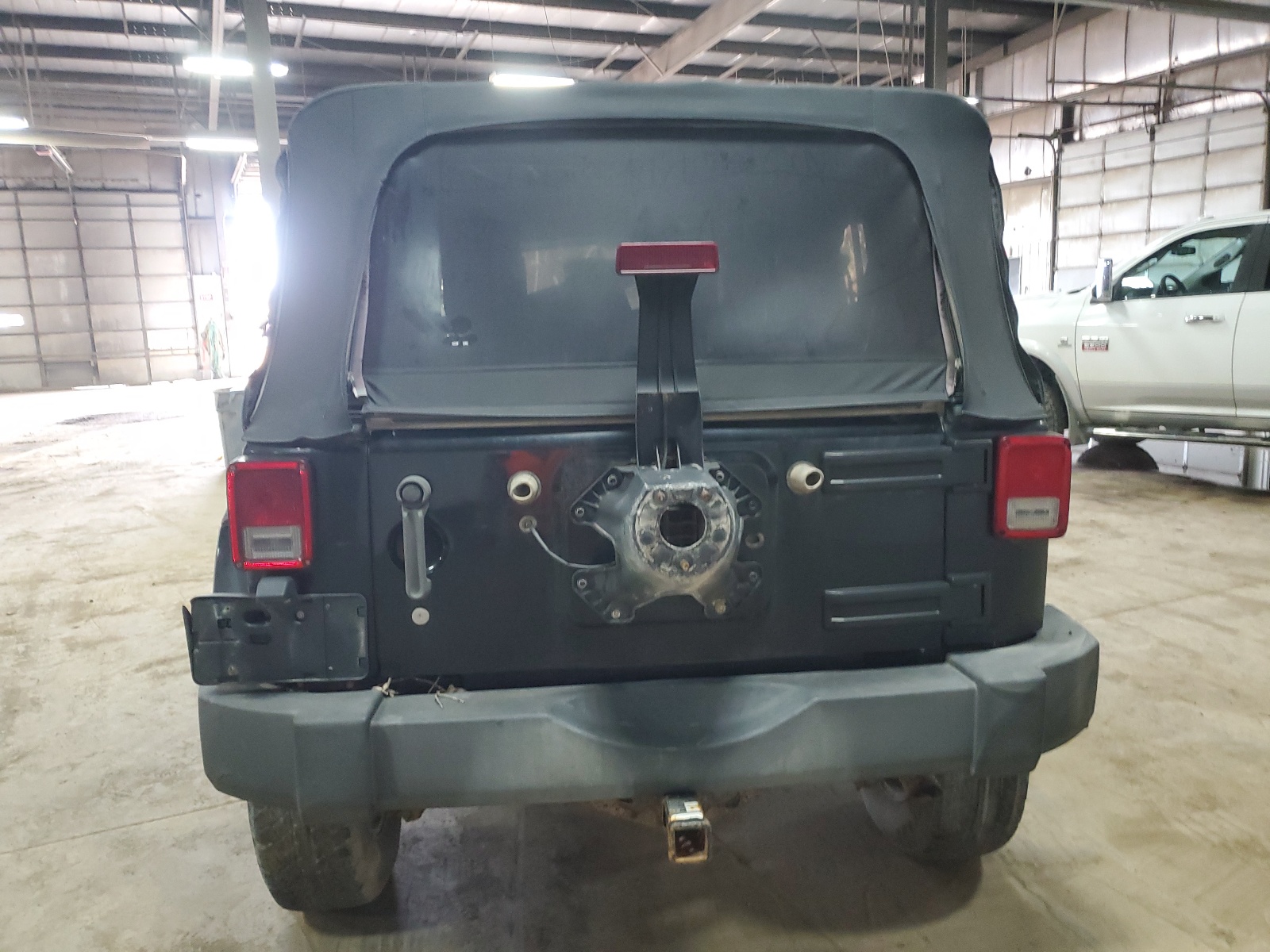 1J8GA59137L216253 2007 Jeep Wrangler Sahara