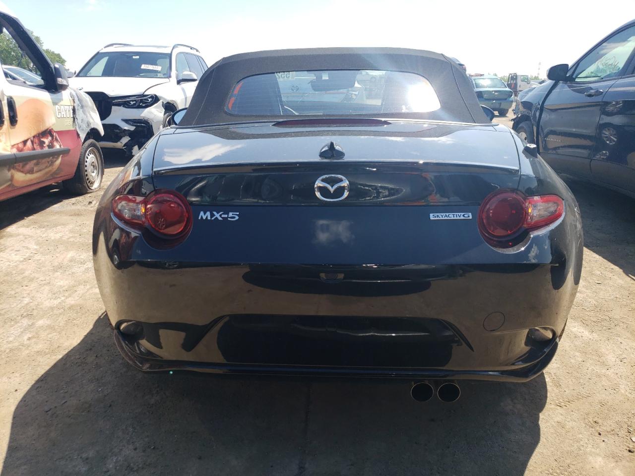 2023 Mazda Mx-5 Miata Club VIN: JM1NDAC78P0562070 Lot: 55296614