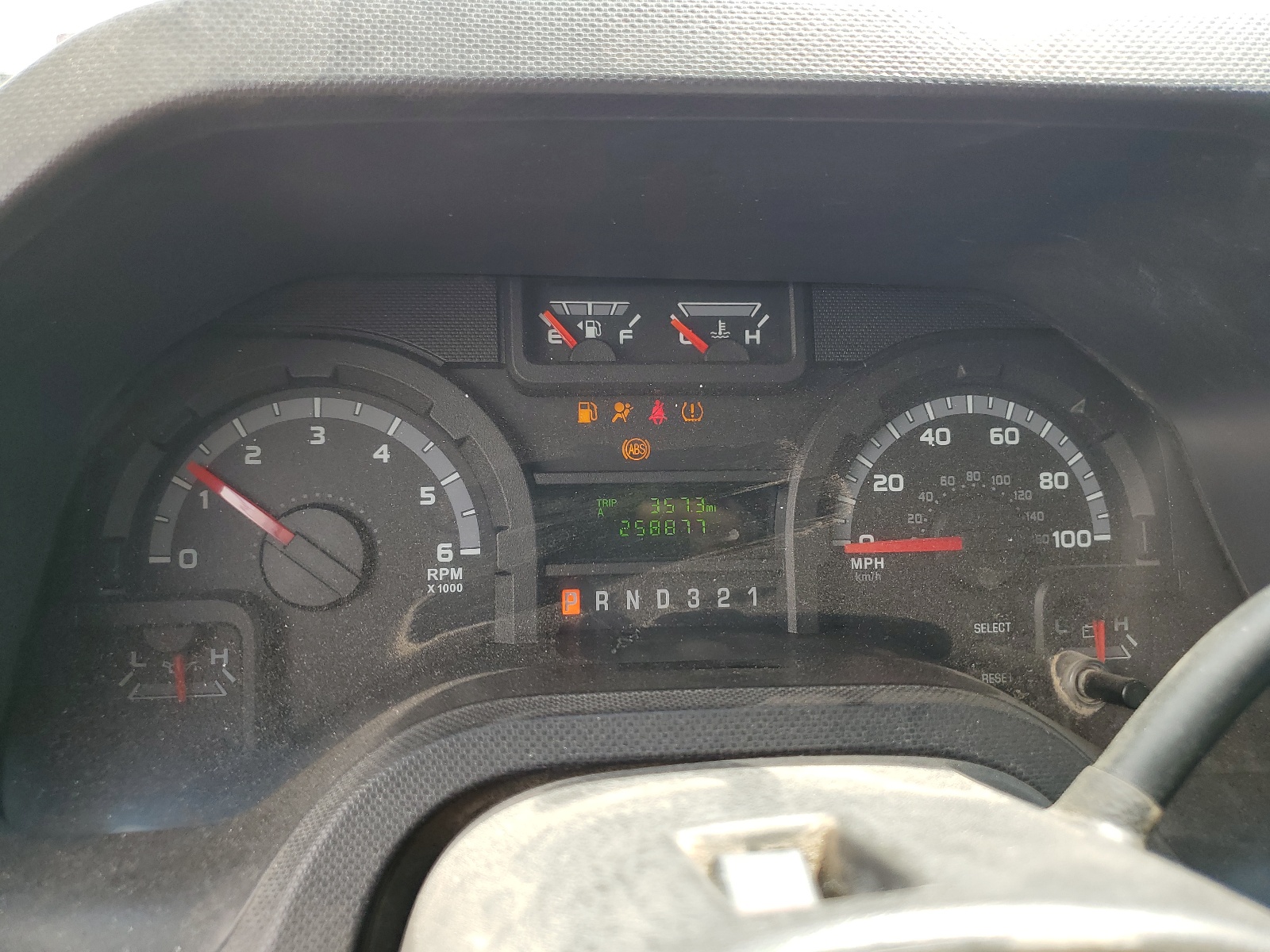 1FDSE3FL9BDA62260 2011 Ford Econoline E350 Super Duty Cutaway Van