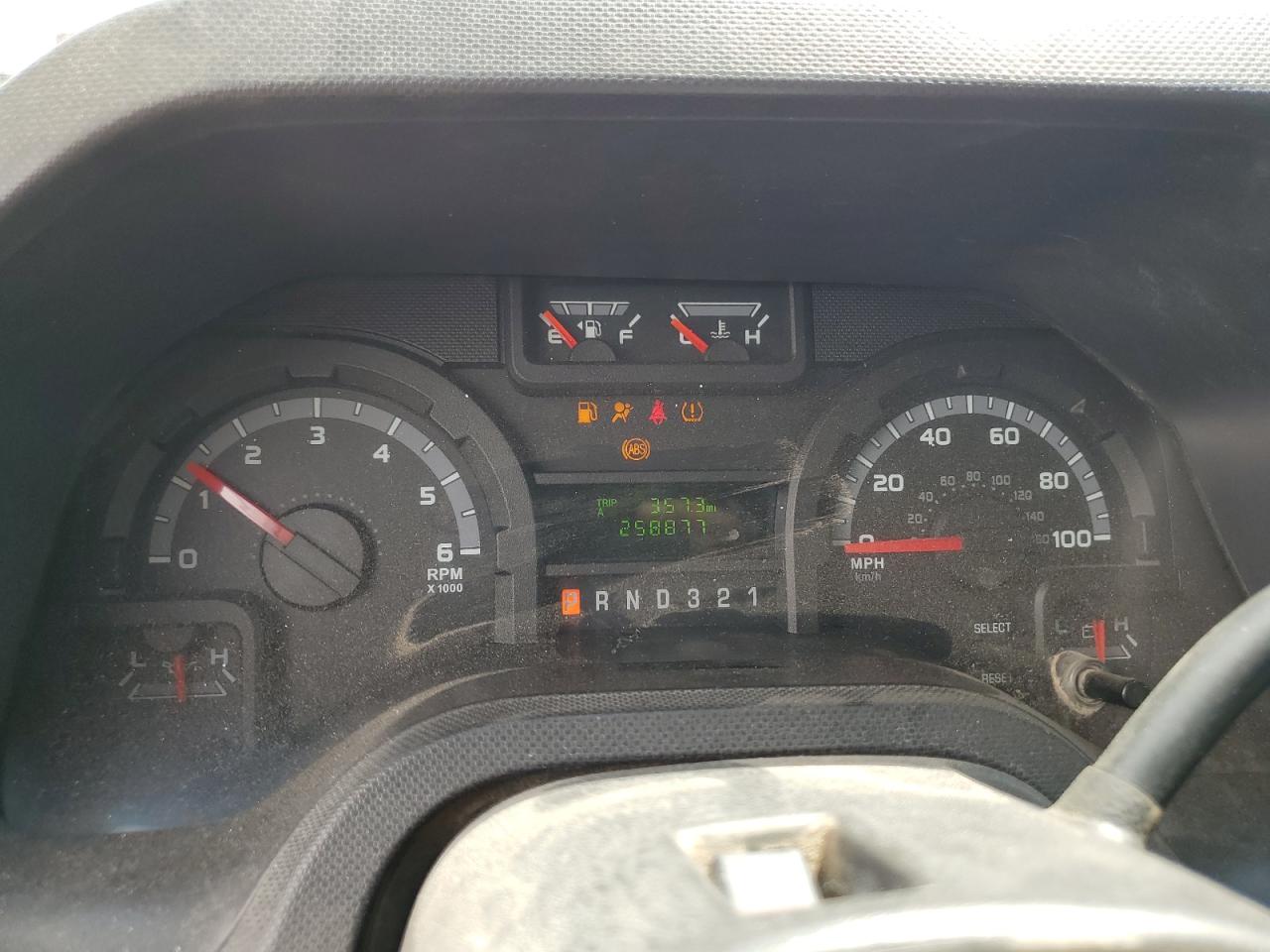 2011 Ford Econoline E350 Super Duty Cutaway Van VIN: 1FDSE3FL9BDA62260 Lot: 53578434