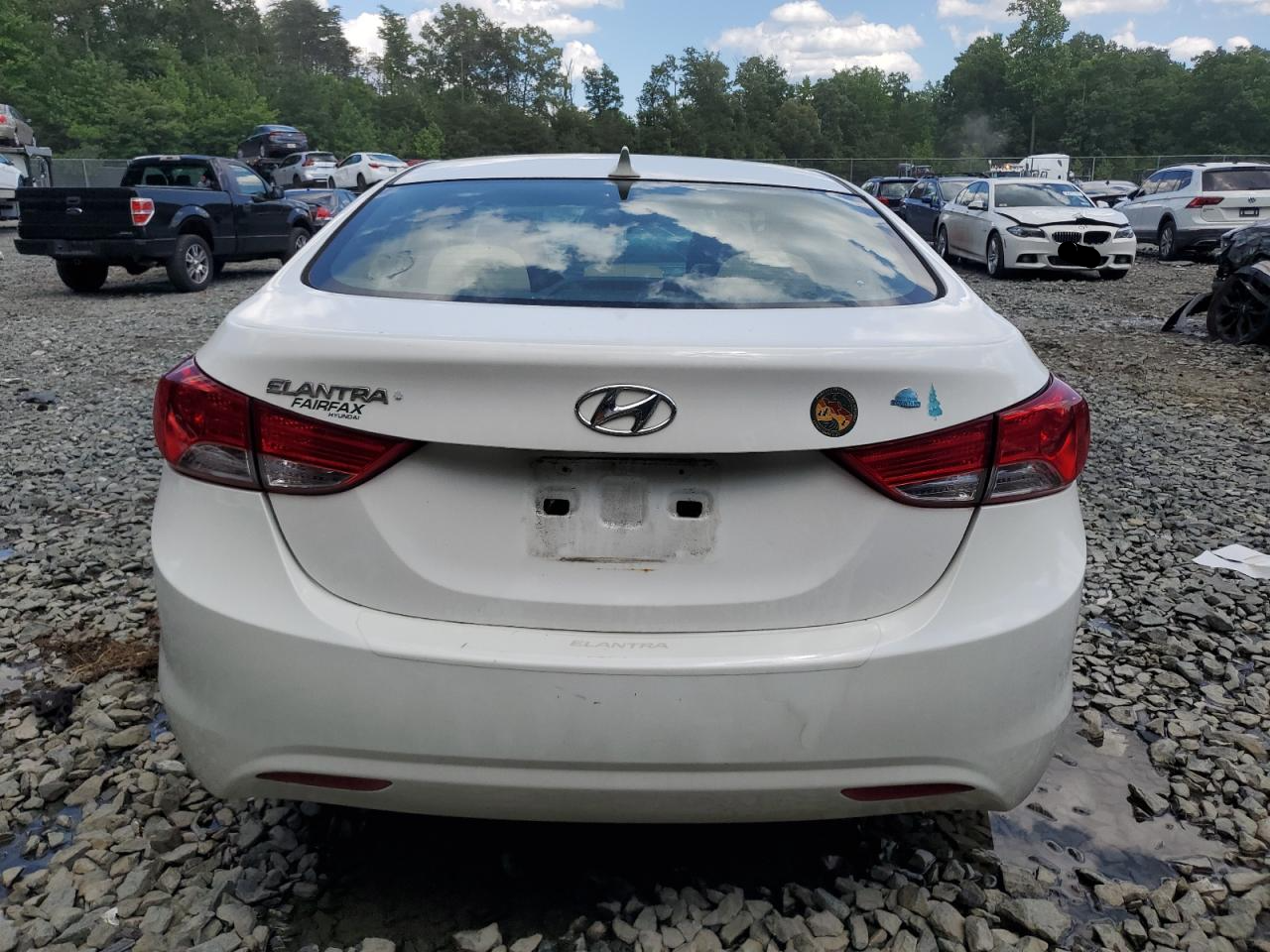 5NPDH4AE9DH440030 2013 Hyundai Elantra Gls