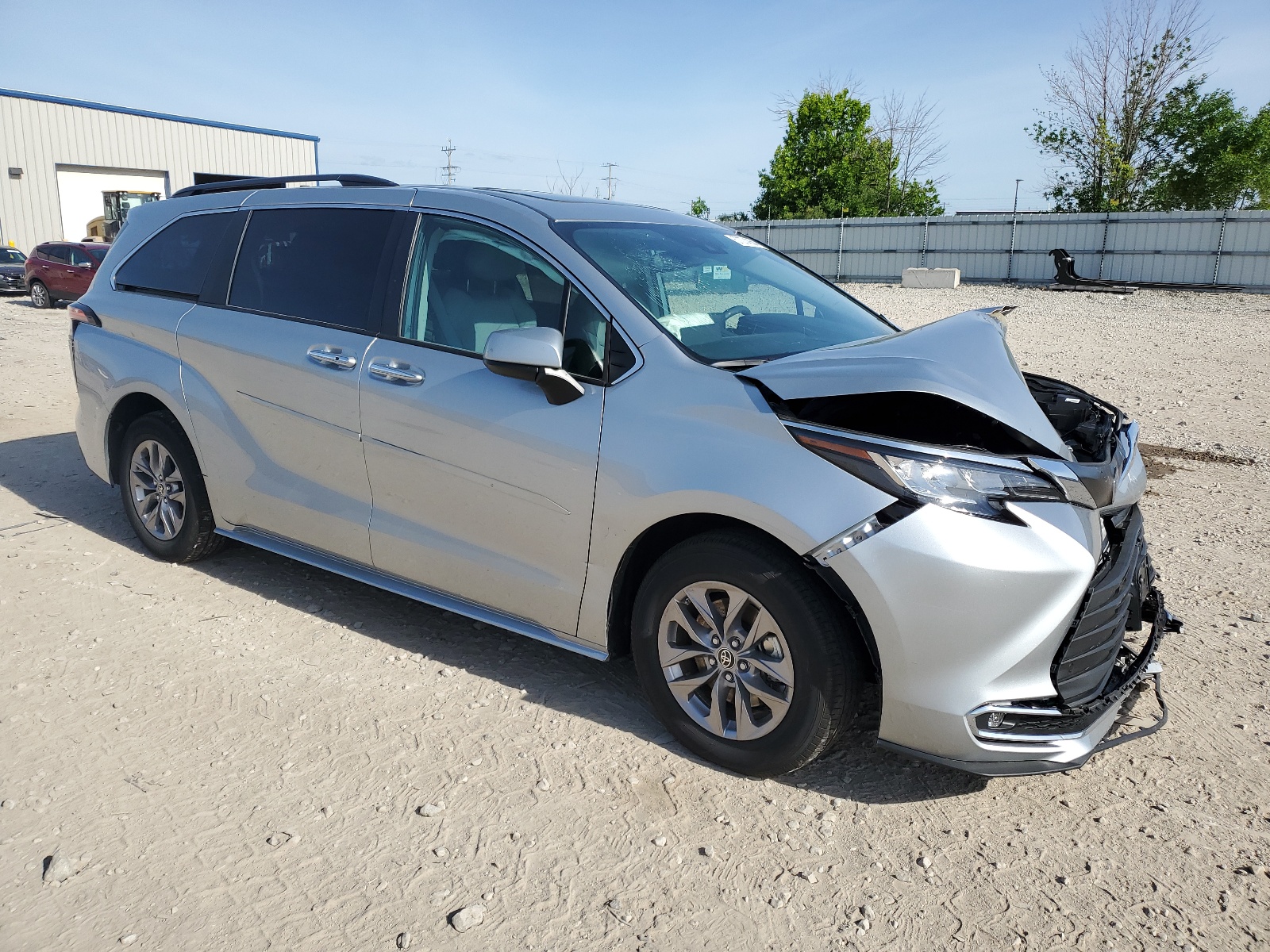 2022 Toyota Sienna Xle vin: 5TDYRKEC1NS114973