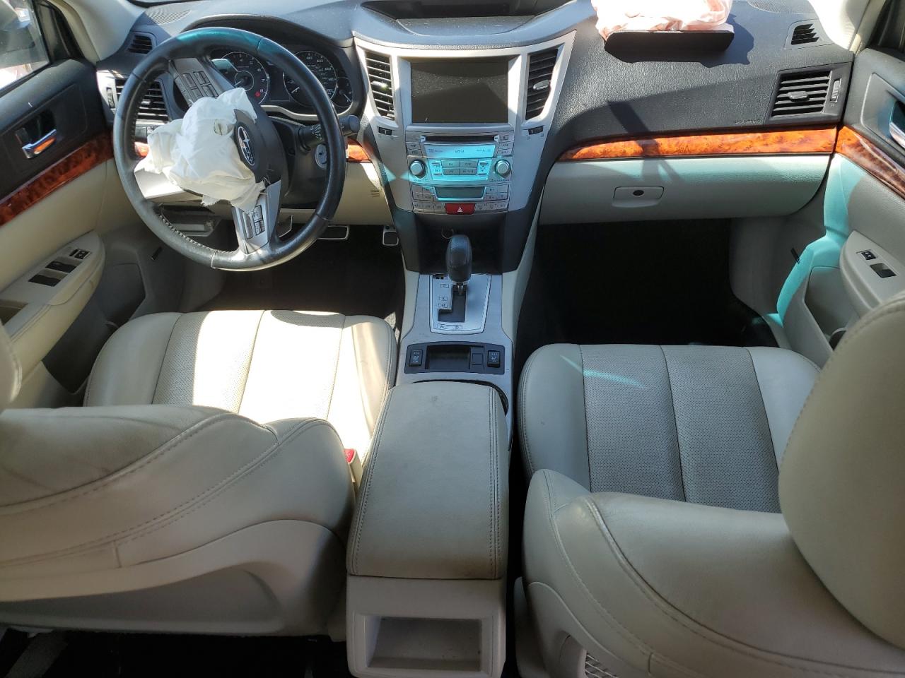 2011 Subaru Outback 3.6R Limited VIN: 4S4BRDLC9B2418474 Lot: 57160604