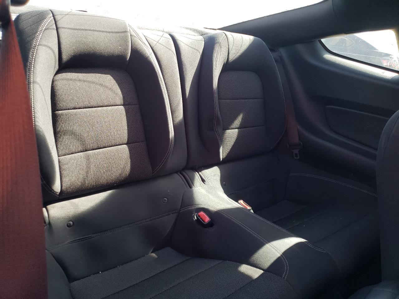 2016 Ford Mustang VIN: 1FA6P8AM9G5220052 Lot: 56400134