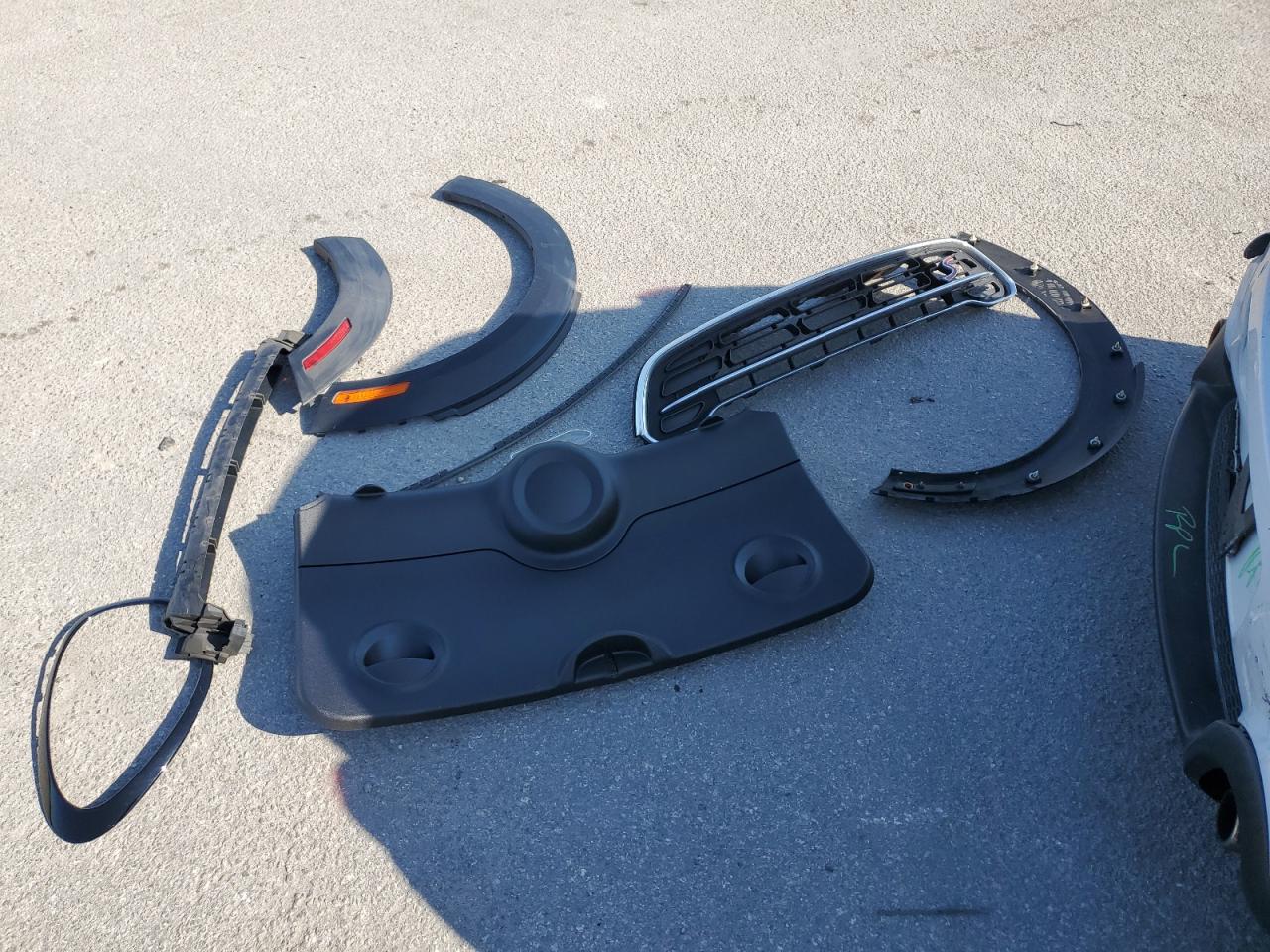 2015 Mini Cooper S Countryman VIN: WMWZC3C59FWT06592 Lot: 56932304