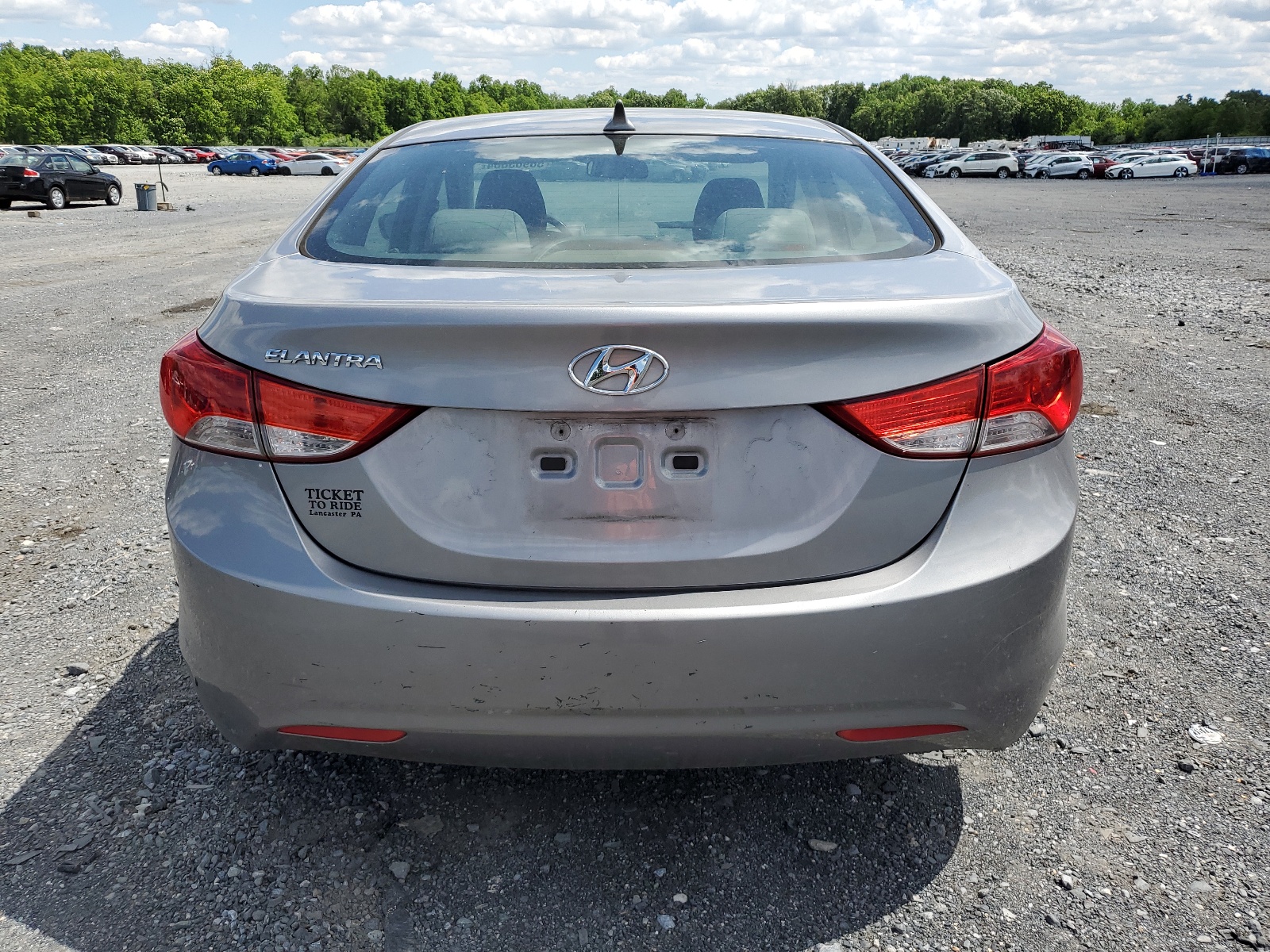 KMHDH4AE5CU328180 2012 Hyundai Elantra Gls