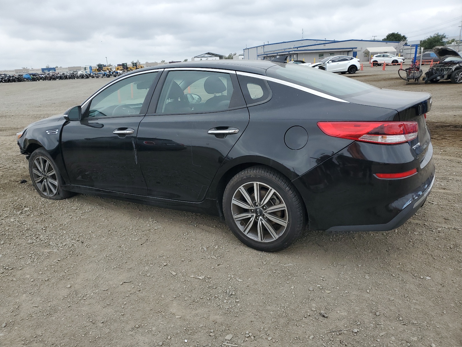 2019 Kia Optima Lx vin: 5XXGT4L34KG354852