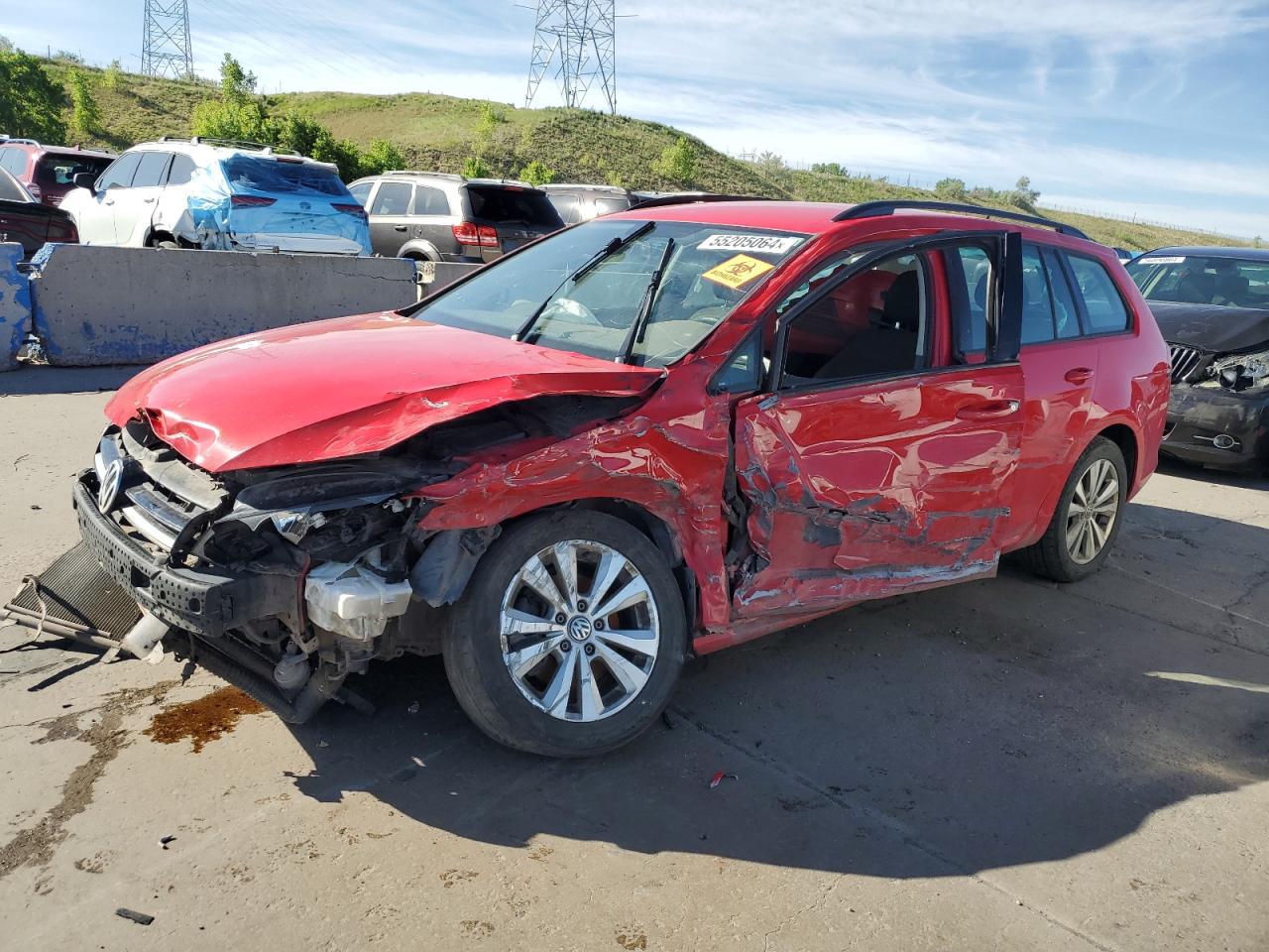 3VW017AU6HM522757 2017 VOLKSWAGEN GOLF - Image 1