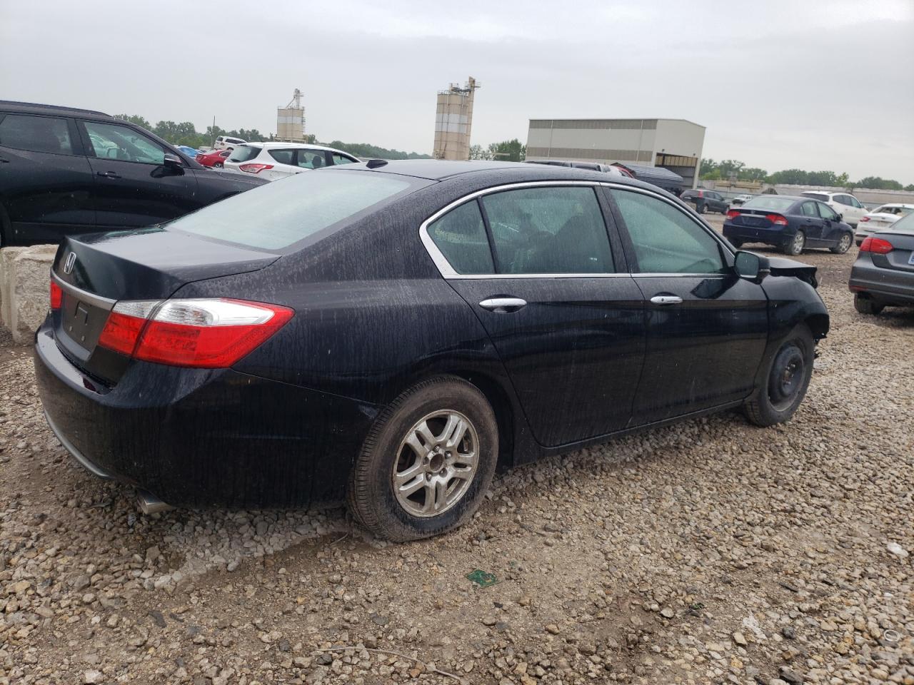 VIN 1HGCR2F86DA132614 2013 HONDA ACCORD no.3