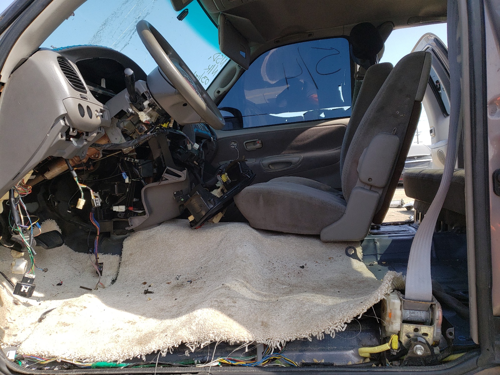 5TBRT3410YS085815 2000 Toyota Tundra Access Cab