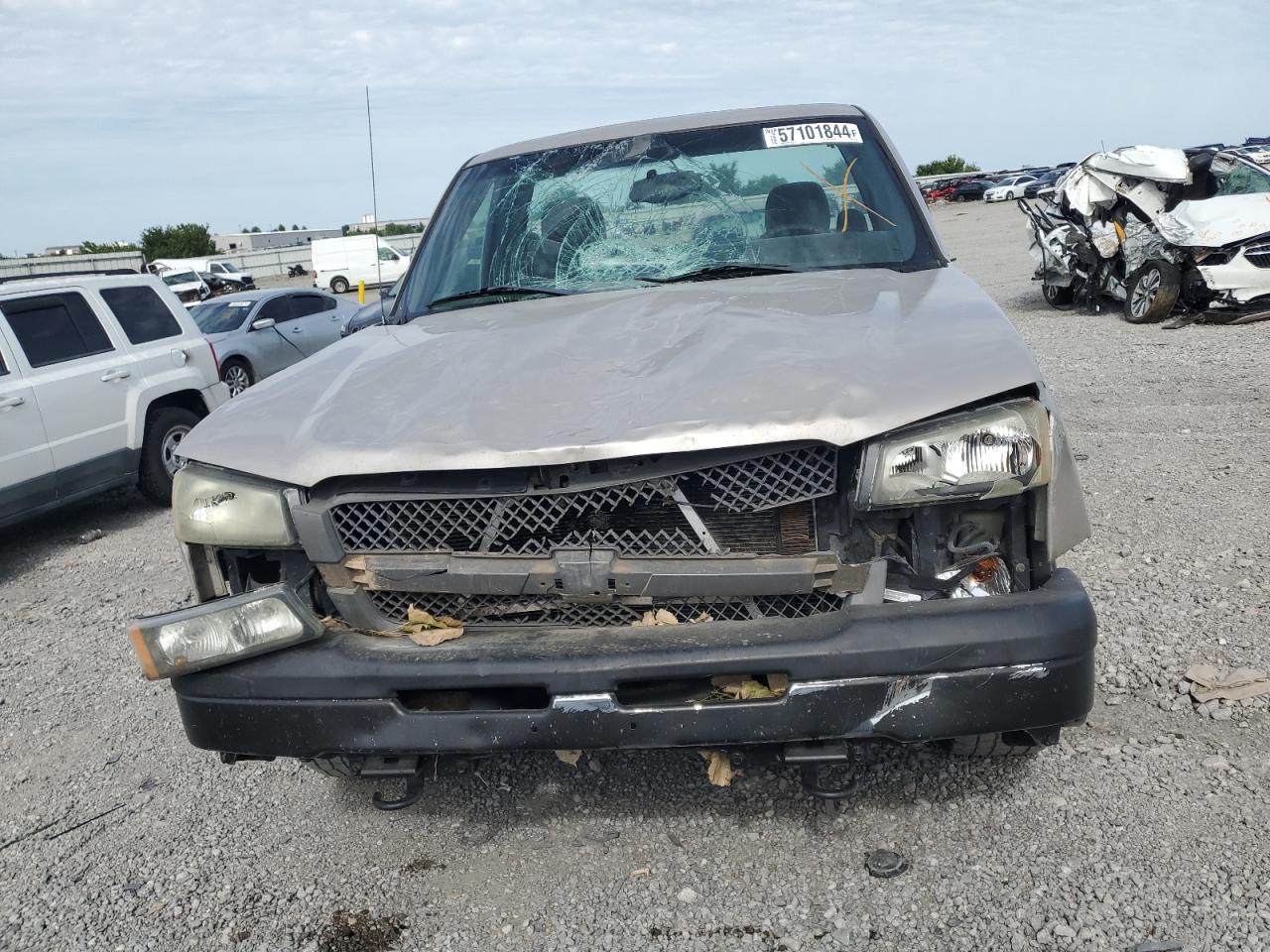 2005 Chevrolet Silverado - Image 5