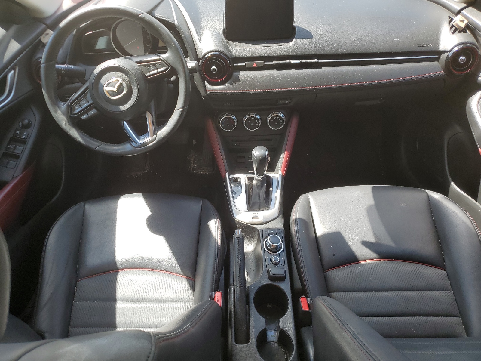 JM1DKDC70J0330170 2018 Mazda Cx-3 Touring