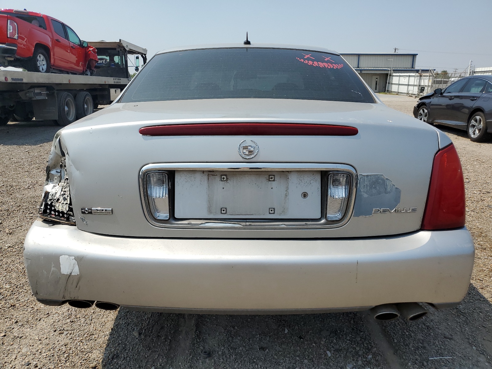 1G6KD54Y05U209185 2005 Cadillac Deville