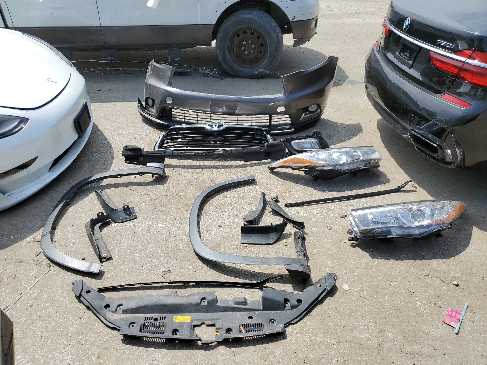 5TDDKRFH5ES020925 2014 Toyota Highlander Limited