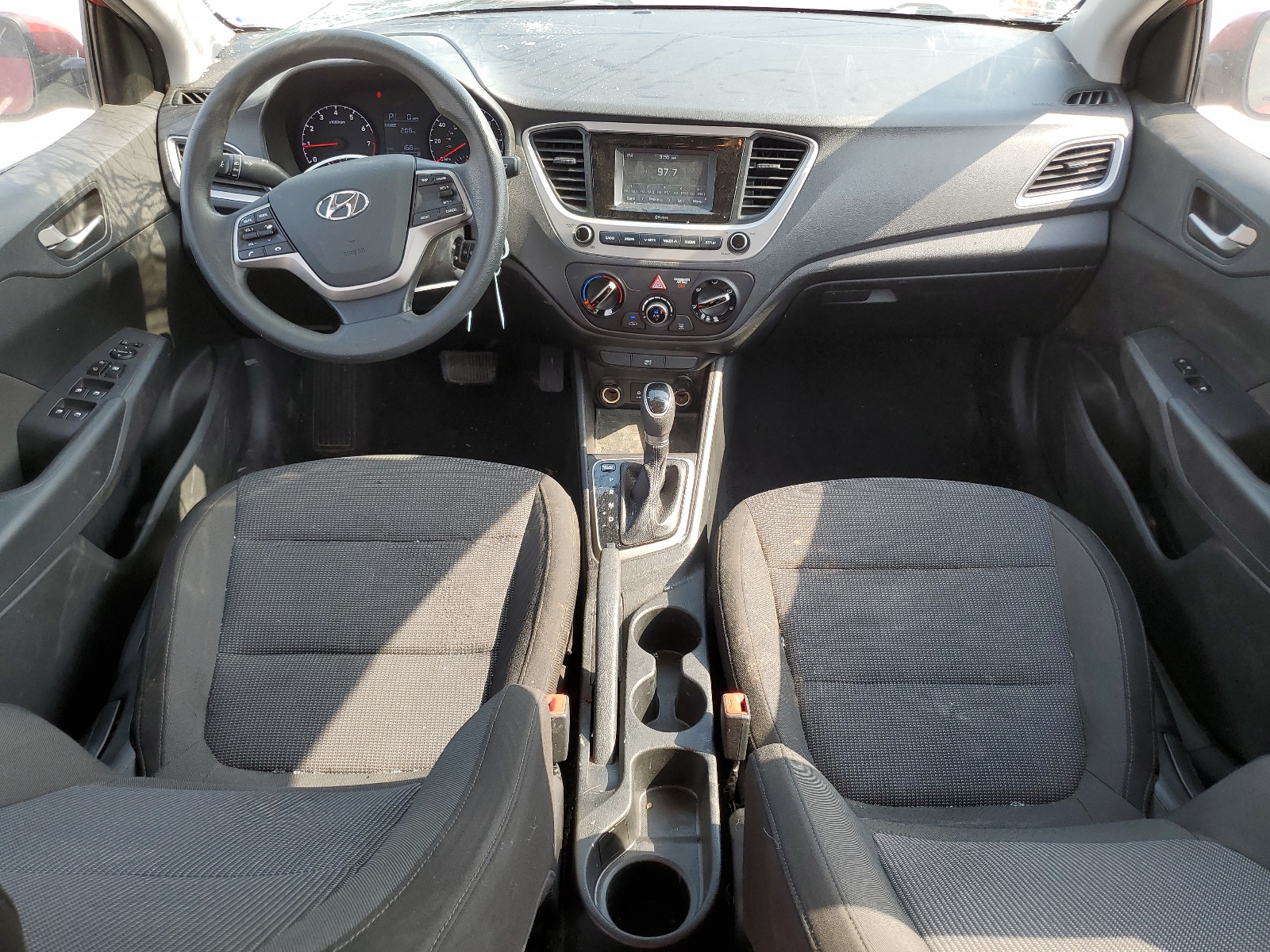 3KPC24A31KE059866 2019 Hyundai Accent Se