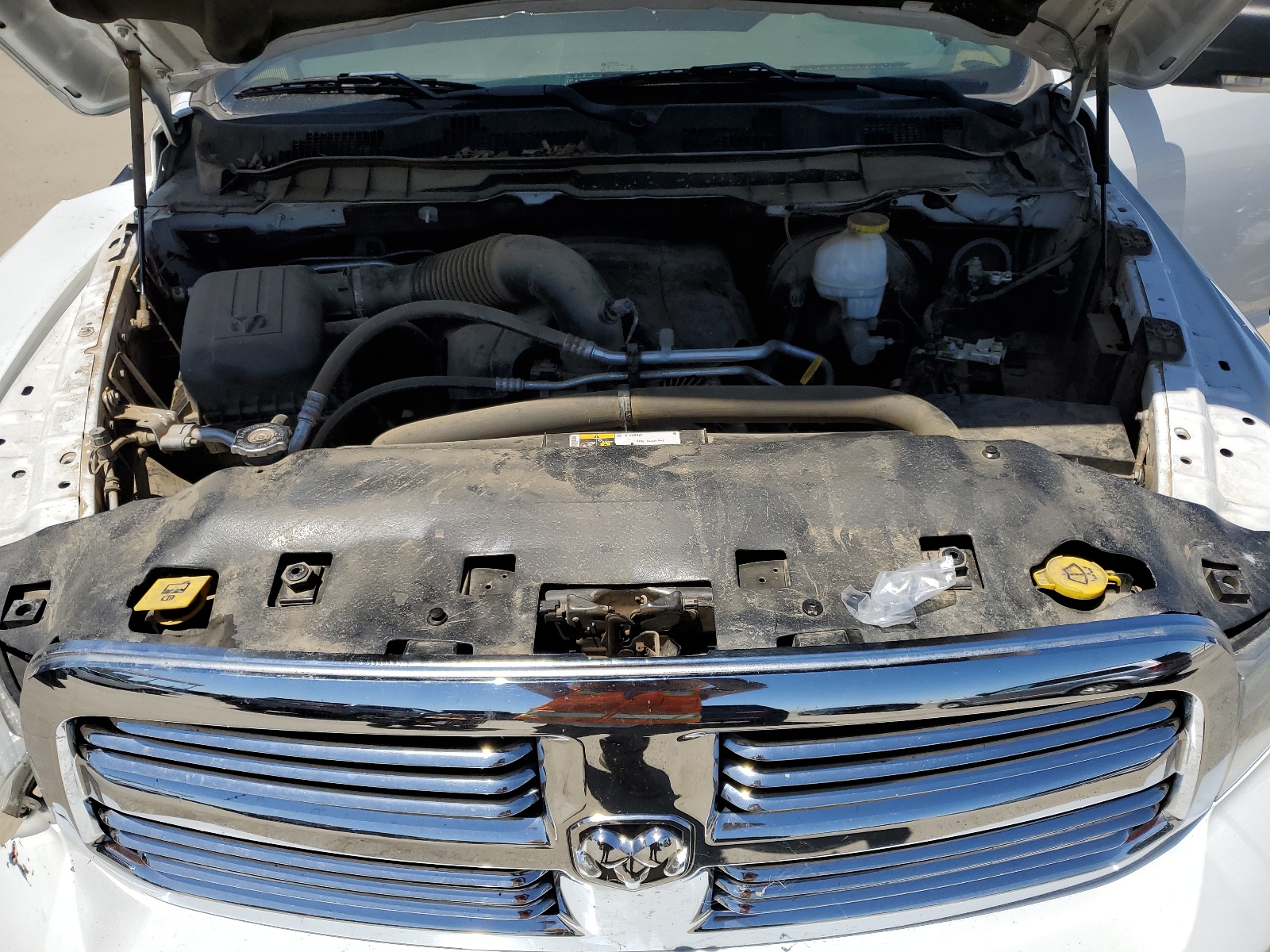 1C6RR6GT9KS515254 2019 Ram 1500 Classic Slt