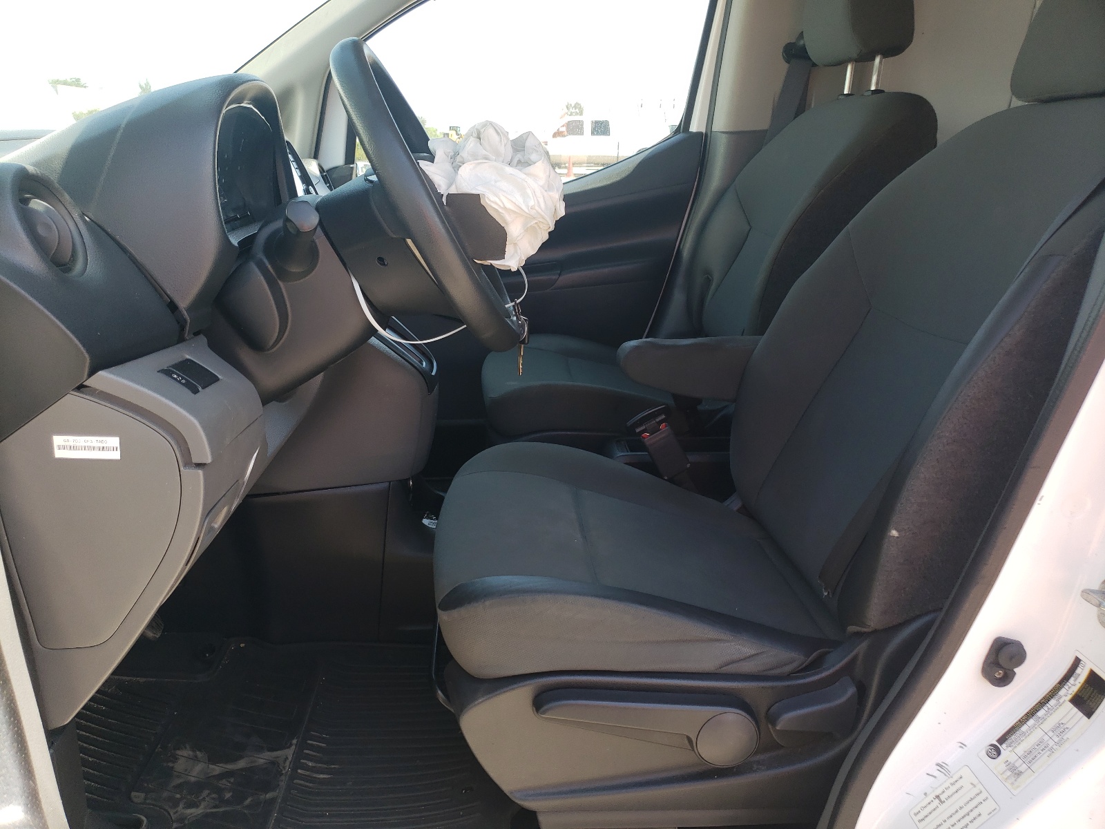 3N6CM0KNXJK697954 2018 Nissan Nv200 2.5S