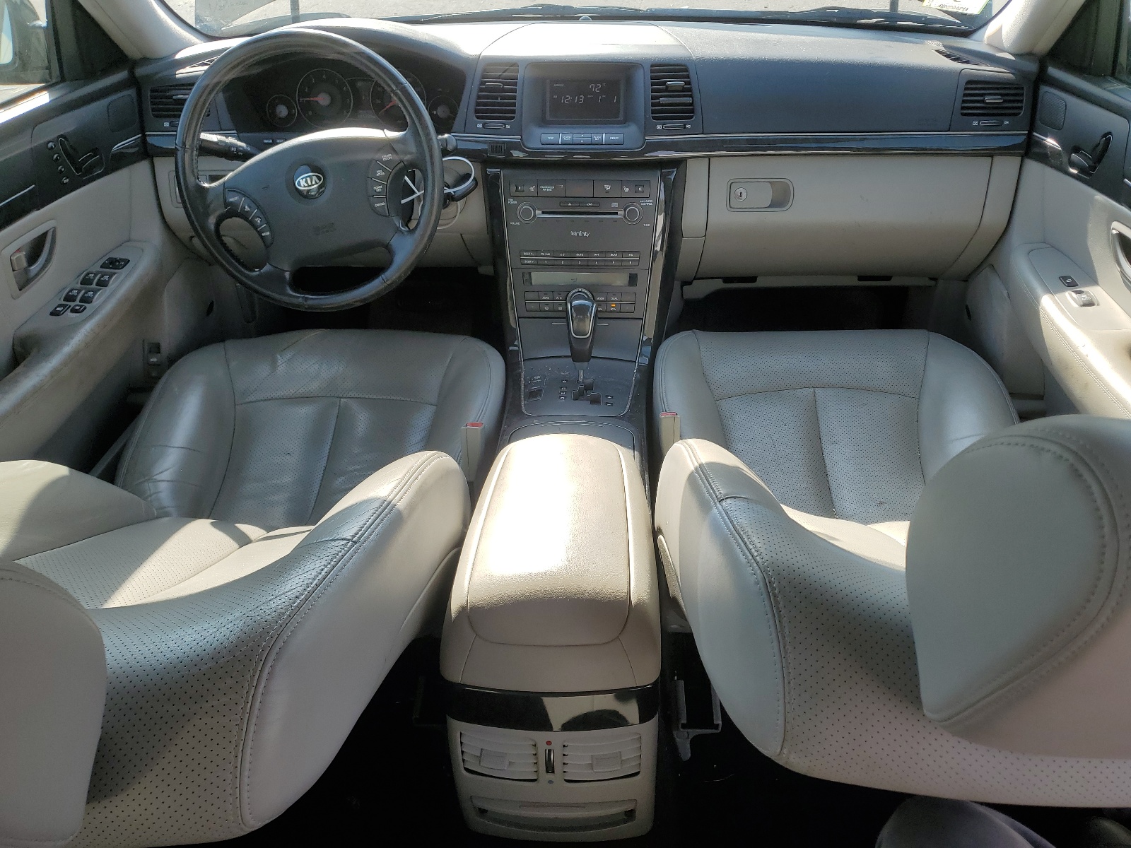 KNALD125585165019 2008 Kia Amanti