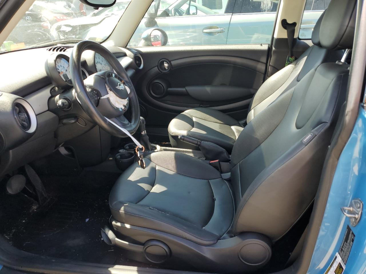 2013 Mini Cooper VIN: WMWSU3C54DT677737 Lot: 55080694