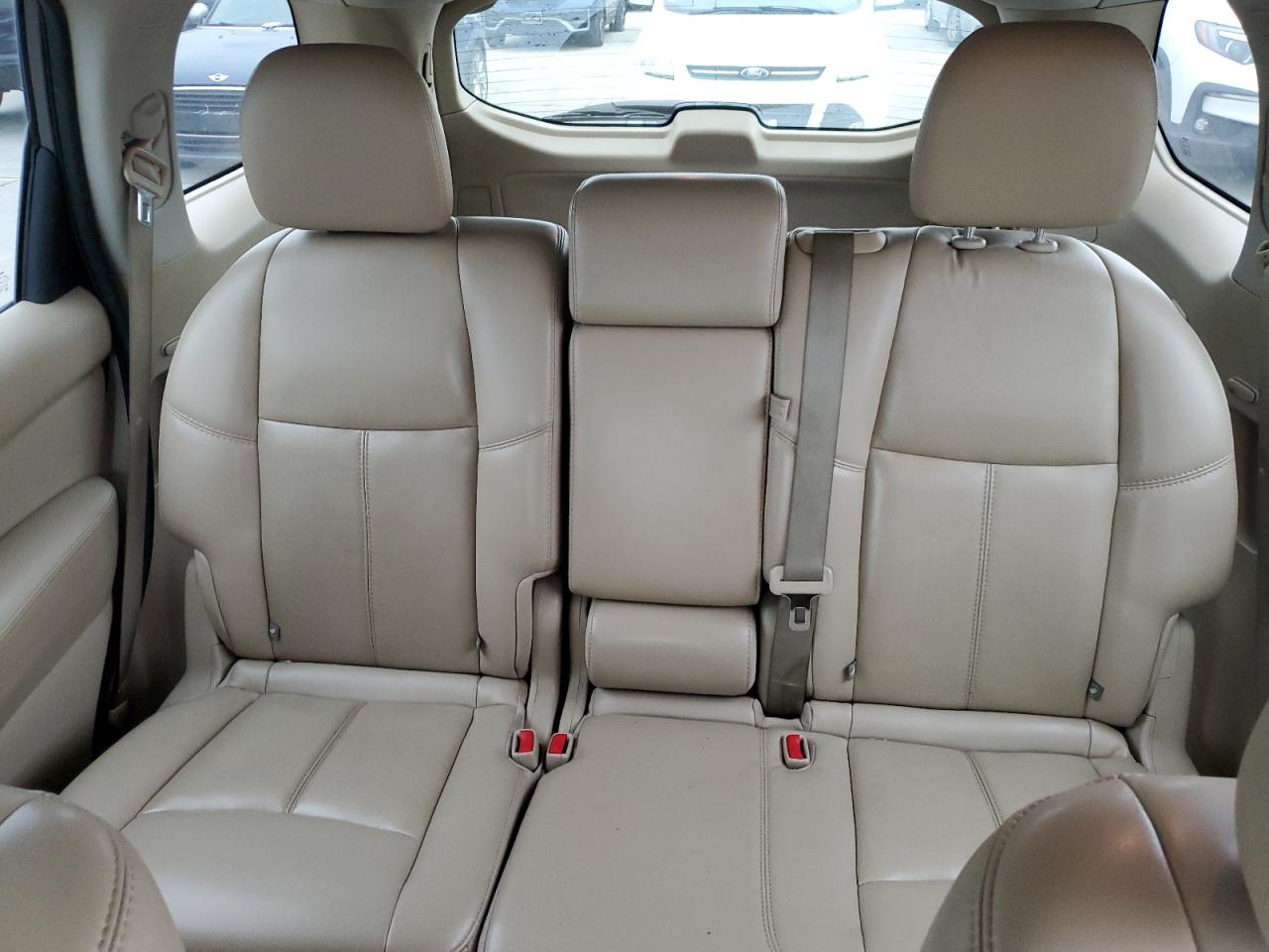 2017 Nissan Pathfinder - Image 10