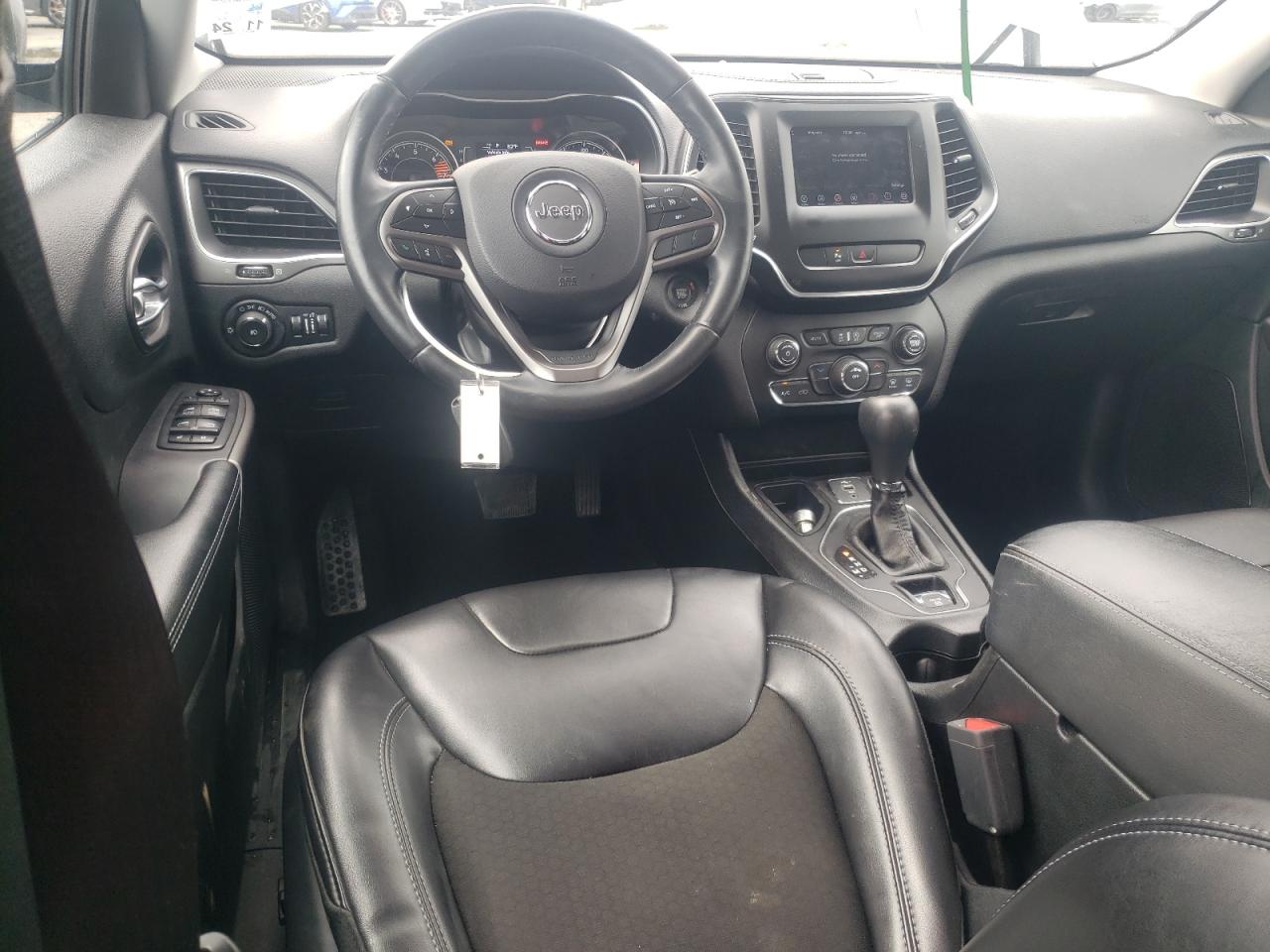 2019 Jeep Cherokee Latitude Plus VIN: 1C4PJLLB9KD301291 Lot: 56245284