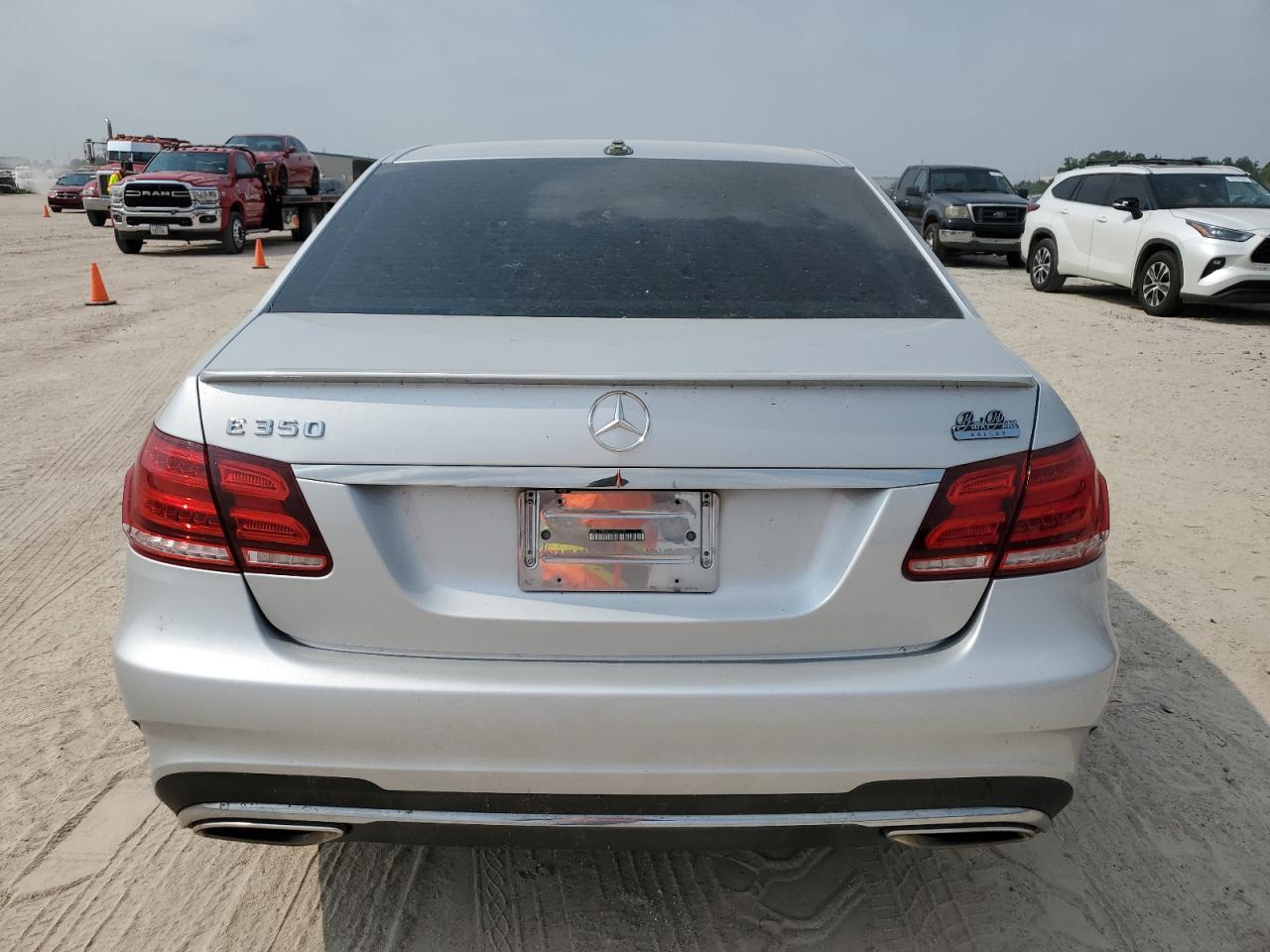 2014 Mercedes-Benz E 350 VIN: WDDHF5KB0EA965378 Lot: 56141334