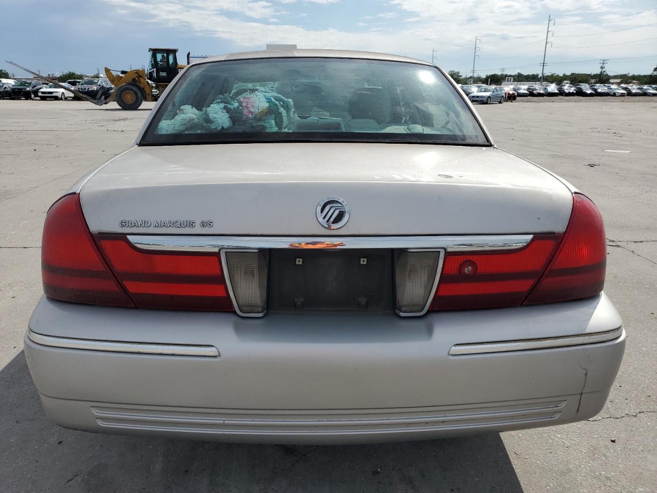 2004 Mercury Grand Marquis Gs VIN: 2MEFM74W34X686966 Lot: 42677485