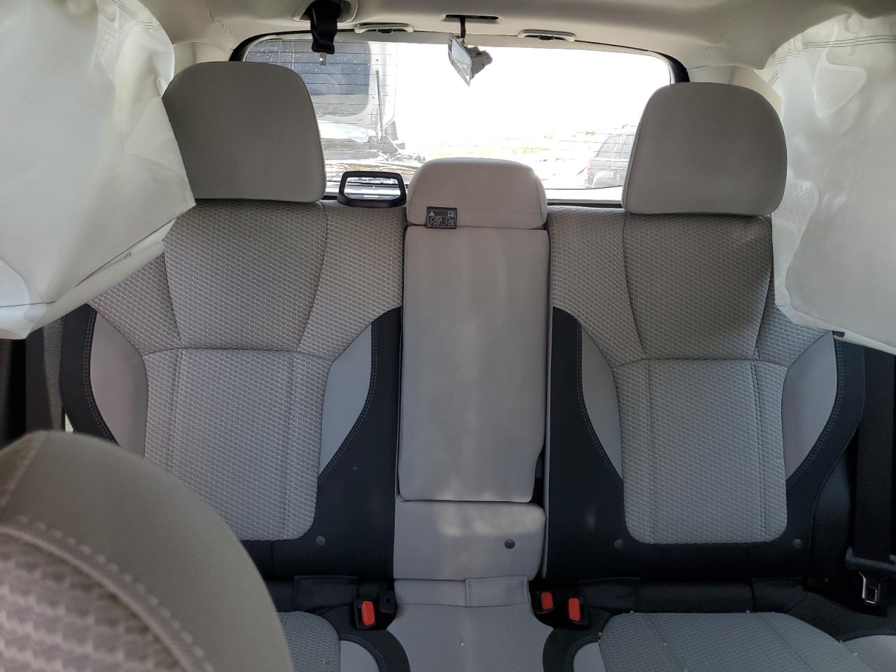 2022 Subaru Forester Premium VIN: JF2SKAEC8NH438691 Lot: 55764984