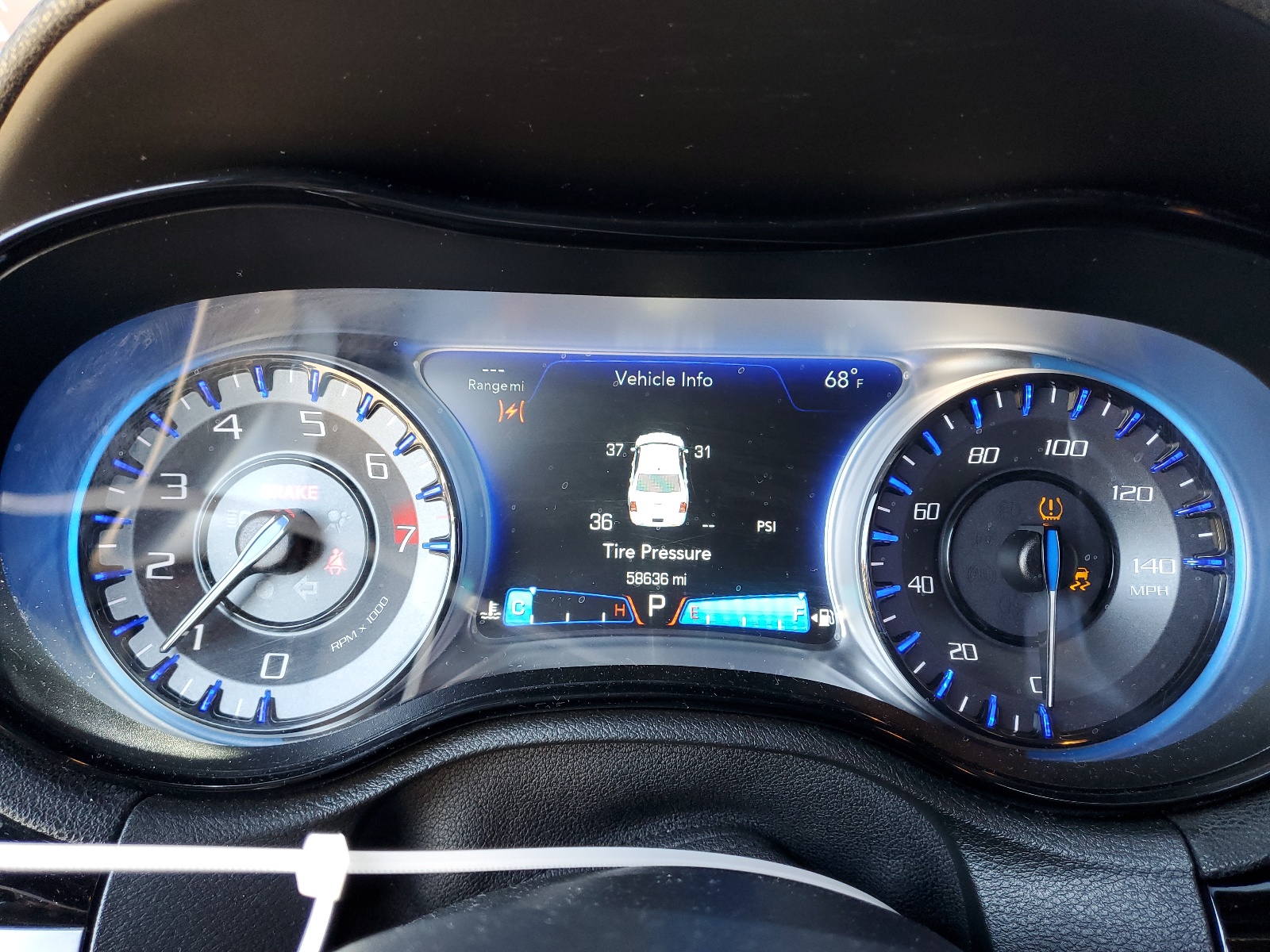 2C3CCAGG5HH591659 2017 Chrysler 300 S