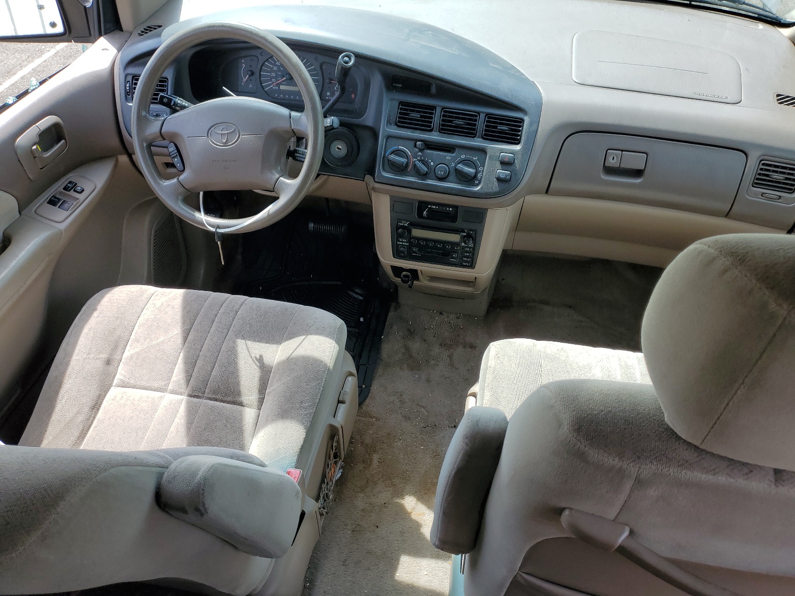 4T3GF19C4YU297734 2000 Toyota Sienna Ce