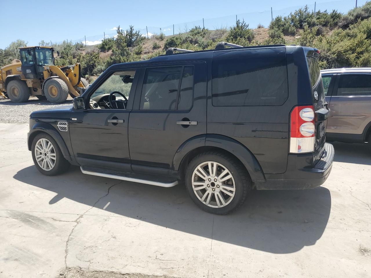 2010 Land Rover LR4 - Image 2