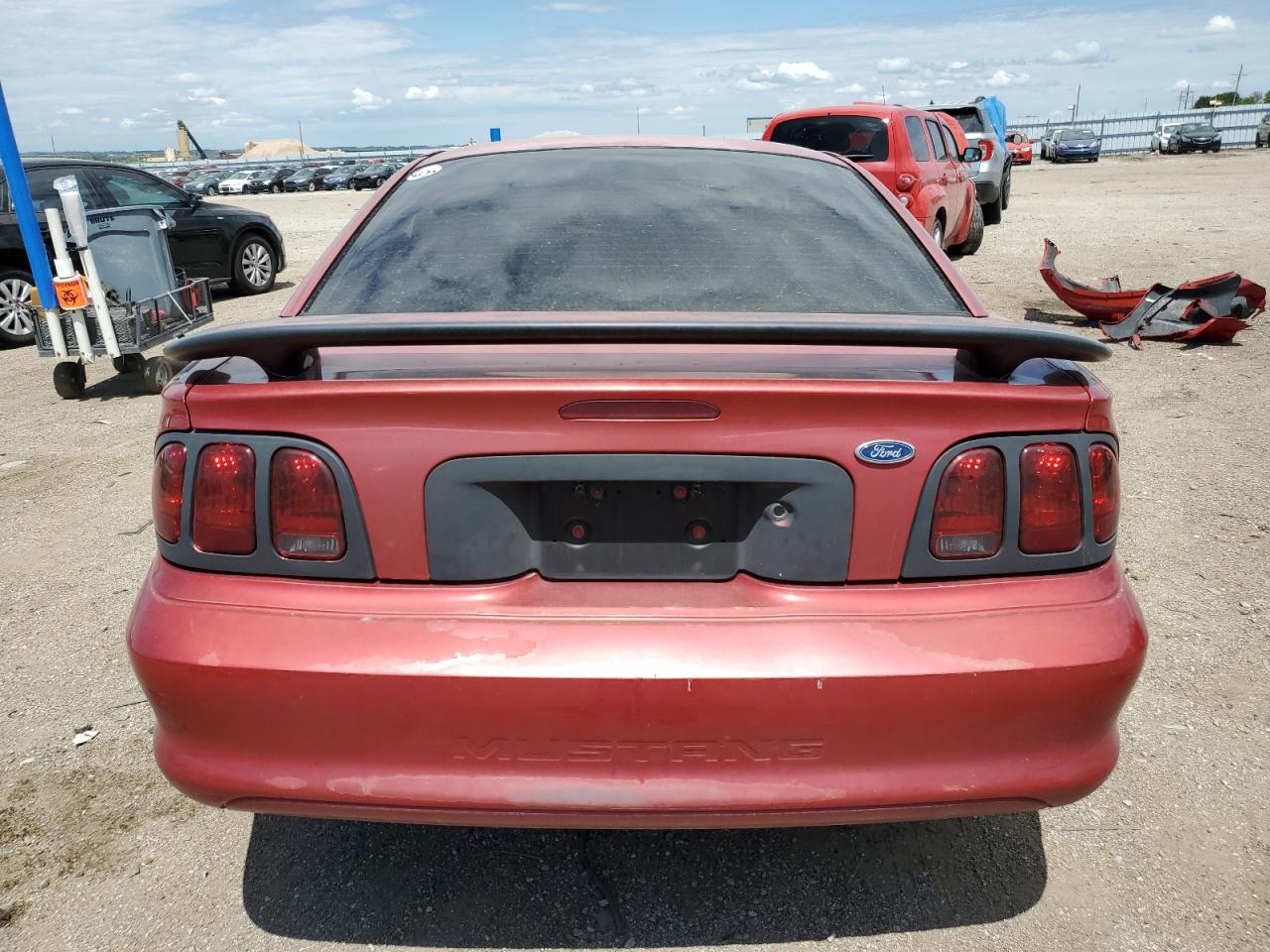 1998 Ford Mustang VIN: 1FAFP4040WF108758 Lot: 54393484