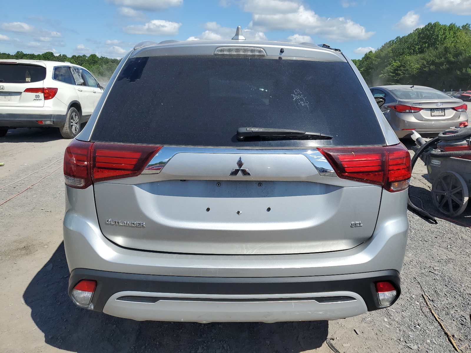 JA4AD3A31LJ000973 2020 Mitsubishi Outlander Se