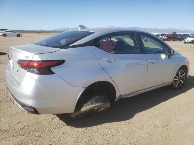  NISSAN VERSA 2020 Сріблястий