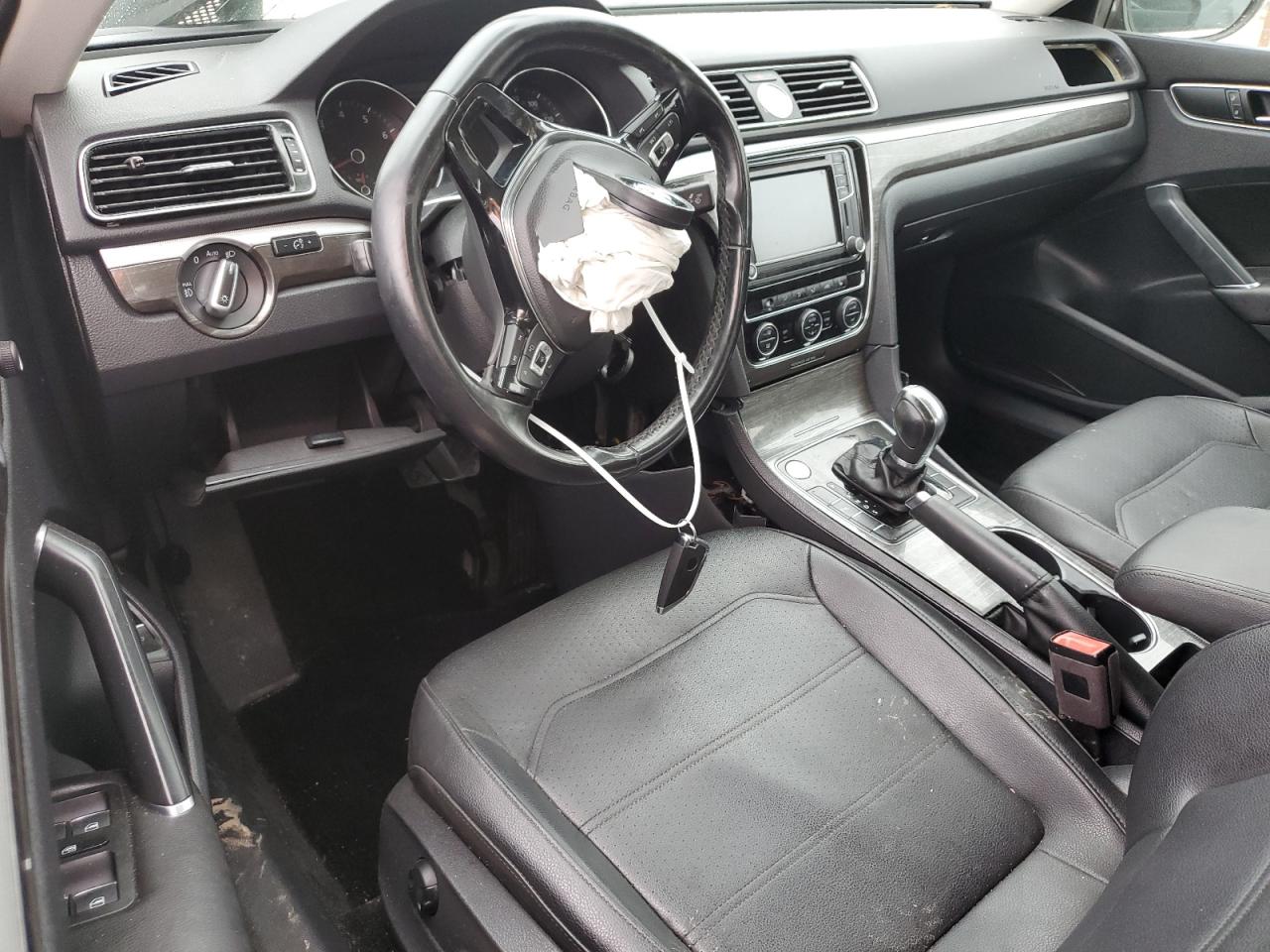 2017 Volkswagen Passat Se VIN: 1VWGT7A33HC076391 Lot: 54407674