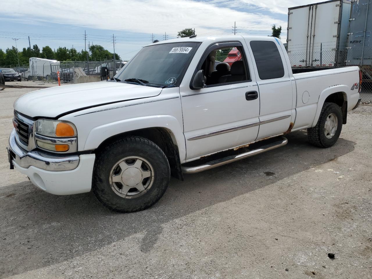 2004 Gmc New Sierra K1500 продається в Cahokia Heights, IL - Front End