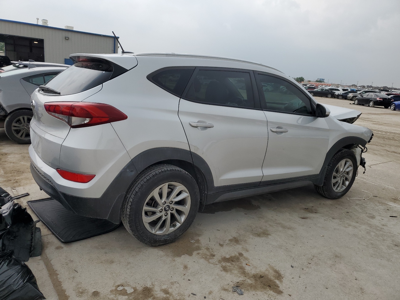 2016 Hyundai Tucson Limited vin: KM8J33A48GU195052