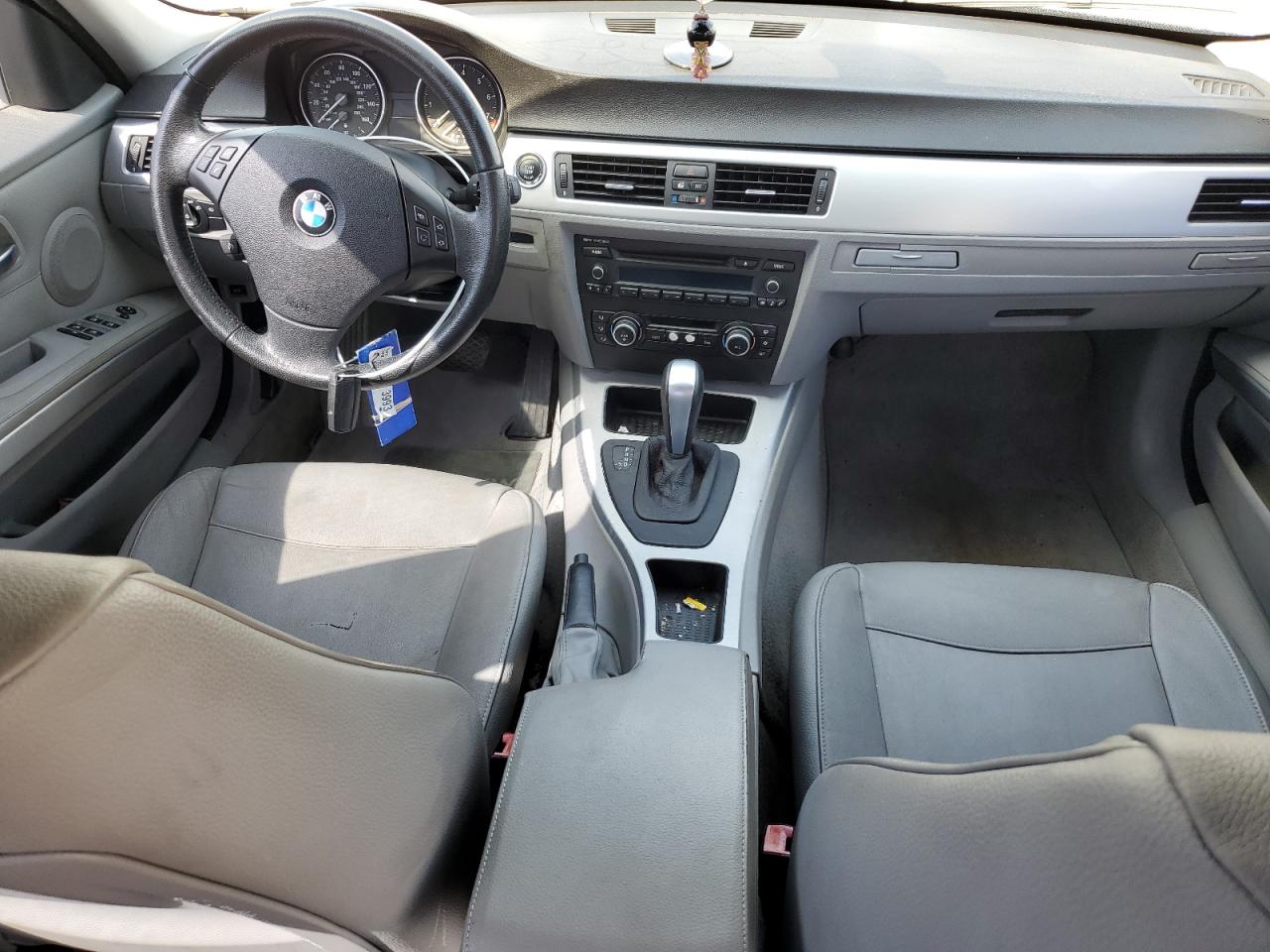 2010 BMW 328 I VIN: WBAPH7G59ANM51575 Lot: 56239084