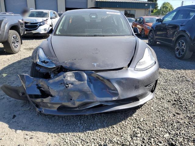  TESLA MODEL 3 2021 Серый