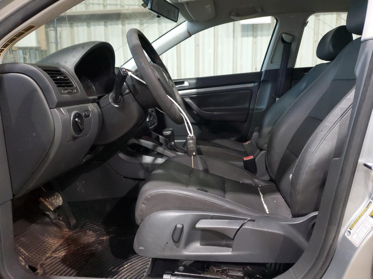 2007 Volkswagen Jetta - Image 7