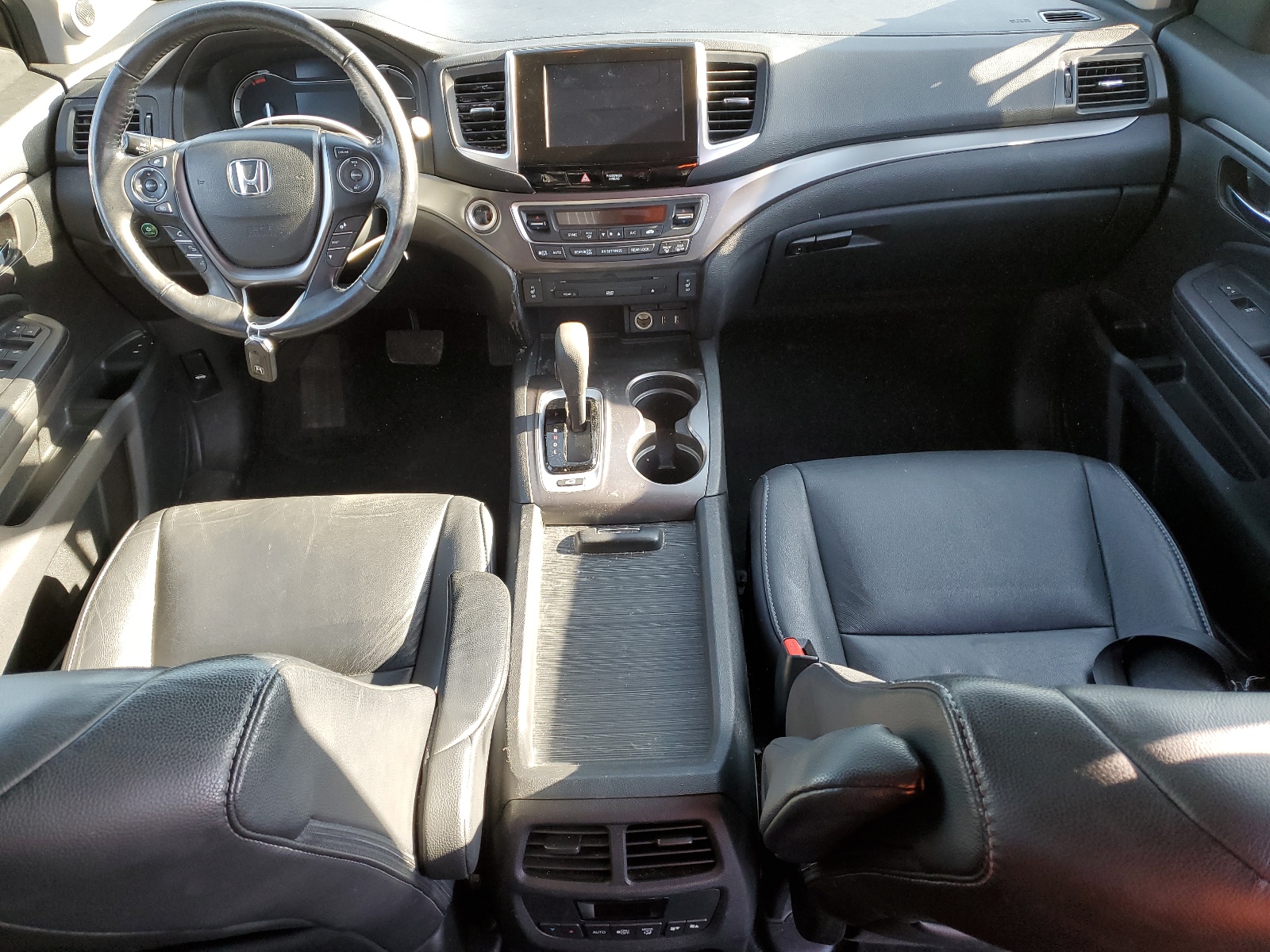 5FNYF6H88JB025004 2018 Honda Pilot Exl